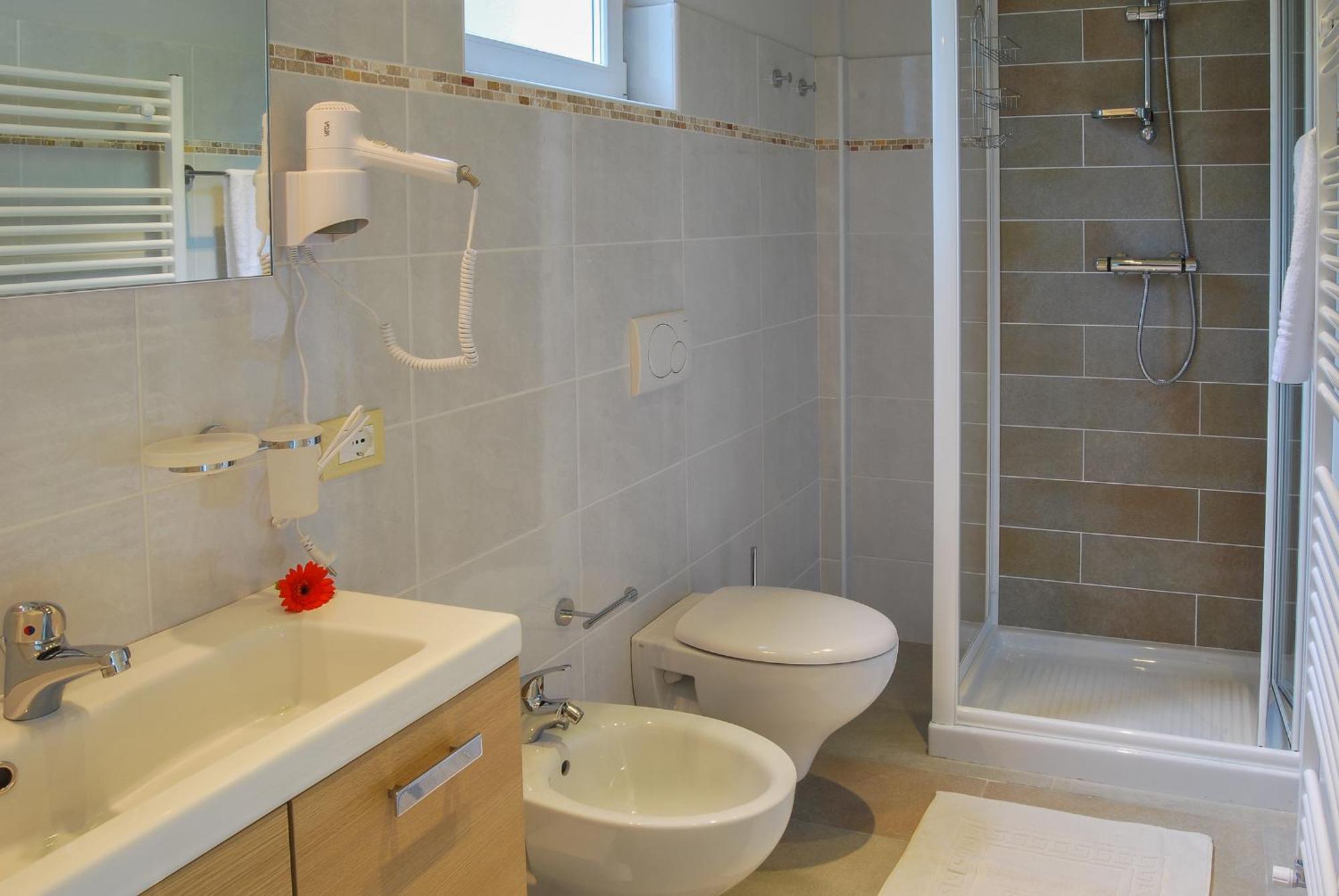Residence Usignolo Trarego Phòng bức ảnh